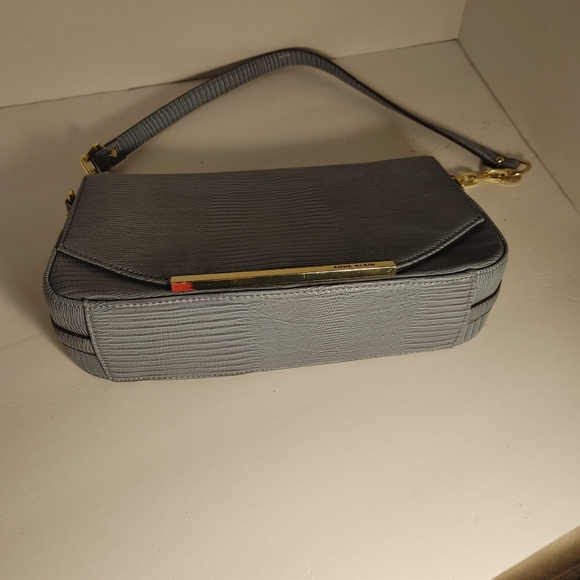 Anne Klein Leo Lizard Blue Shoulder bag Purse Gold Chain Hardware - Picture 2 of 14